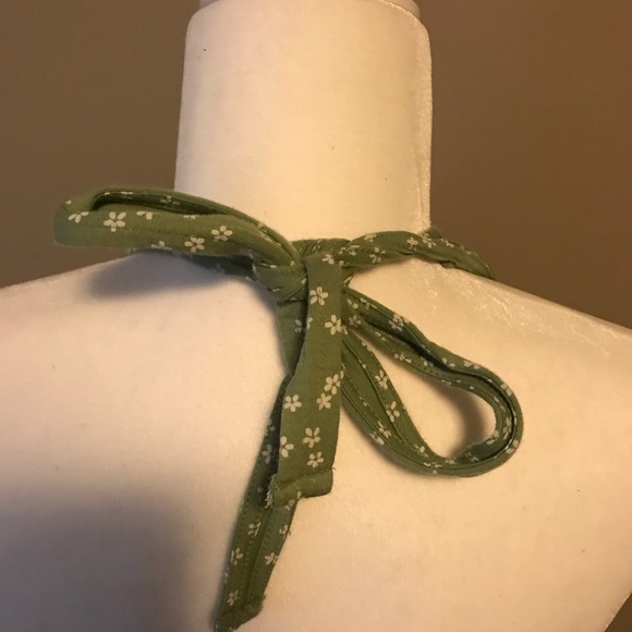 Green flower tie back halter dress - Picture 8 of 15